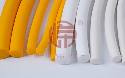 硅膠密封條在高溫的情況還能保持密封嗎？-常州嶸牌橡塑制品有限公司